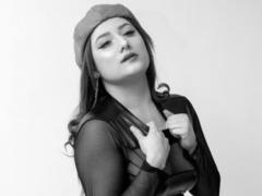 MollySweett - female with red hair and  big tits webcam at xLoveCam