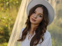 Mollyc-hot from xLoveCam