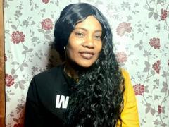 Monah69s from xLoveCam