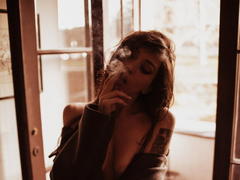 MoniFox from LiveJasmin