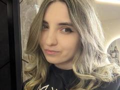 MonicaJones from xLoveCam