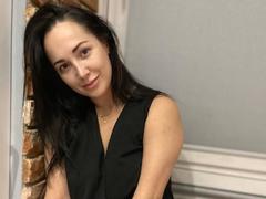 MonicaWeiz - female with black hair and  big tits webcam at LiveJasmin