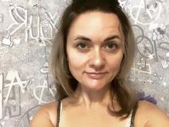 MonikaFamex - female with brown hair and  small tits webcam at xLoveCam