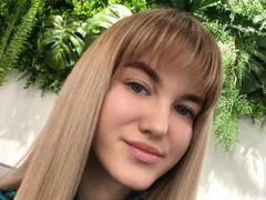 MonikaTrif from xLoveCam