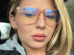 MoniyBelle - female webcam at xLoveCam