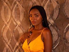 MonyWow - female with black hair webcam at xLoveCam