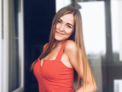 DreamyRoxie-hot - female with brown hair webcam at xLoveCam