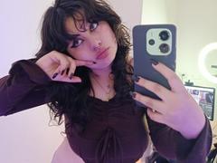 MoonBluee - female webcam at xLoveCam