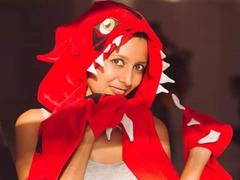 MoonLunita - female with black hair webcam at xLoveCam