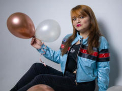 MoonRamirez - blond female webcam at LiveJasmin