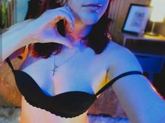 MoonXVelvet - female with  big tits webcam at xLoveCam