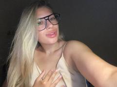 MoonriseGoddess - blond female webcam at xLoveCam