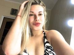 MoonriseGoddess - blond female webcam at xLoveCam