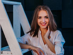 MoreThanBeauty - female with brown hair and  small tits webcam at xLoveCam