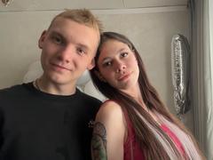 MorningRubbing - couple webcam at xLoveCam