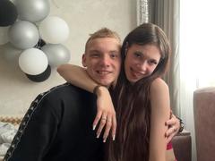 MorningRubbing - couple webcam at xLoveCam