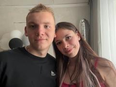 MorningRubbing - couple webcam at xLoveCam