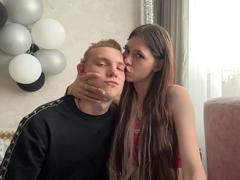 MorningRubbing - couple webcam at xLoveCam