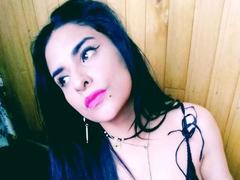MoserratRouse - female with black hair webcam at xLoveCam
