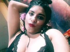 MoserratRouse - female with black hair webcam at xLoveCam