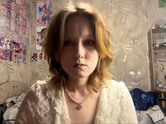 MozellContos - female webcam at xLoveCam