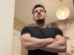 MrFitu from xLoveCam