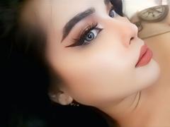 MsHoneyBunny from xLoveCam