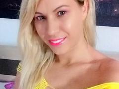 SweetMya - blond female webcam at xLoveCam