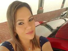 MyaLopez - female webcam at xLoveCam