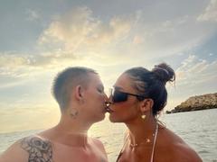 Myluandjackhot - shemale webcam at xLoveCam