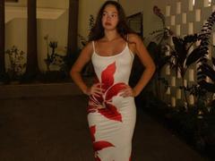 KamilaNourse - female with black hair webcam at LiveJasmin