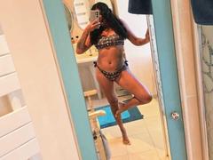 Naatyy from xLoveCam