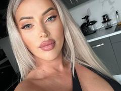 NadiaMarble - blond female with  big tits webcam at xLoveCam