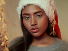 NadiaMcGoman - female with brown hair and  big tits webcam at LiveJasmin