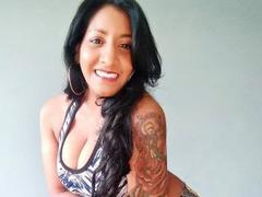 MelikLinar674 - female with black hair and  small tits webcam at ImLive