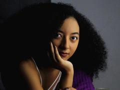 NahomiMeilleur - female with black hair webcam at xLoveCam