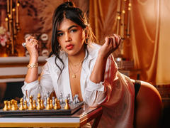 NairobiSwan - female with black hair webcam at xLoveCam