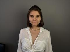 NakishaPanchal - female with brown hair webcam at xLoveCam