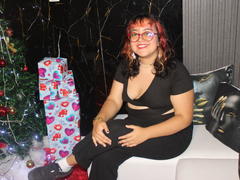 NamiNerona - female with black hair webcam at xLoveCam