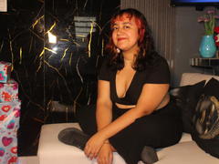 NamiNerona - female with black hair webcam at xLoveCam