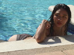 NanaMilan - female with brown hair webcam at xLoveCam