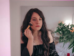 NanaMoonlight - female with black hair webcam at ImLive