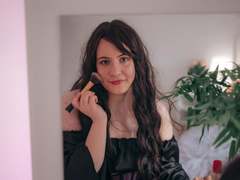 NanaMoonlight - female with black hair webcam at ImLive
