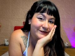 NaniSky from xLoveCam