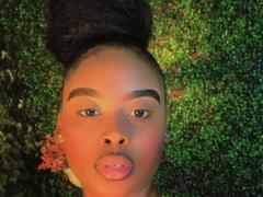 NaomiLoveHot from xLoveCam
