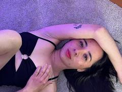 NaomiPearl - female webcam at xLoveCam