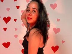 NaomiPearl - female webcam at xLoveCam