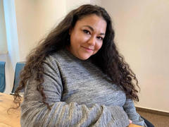 NaomiSaki-hot - female with brown hair webcam at xLoveCam