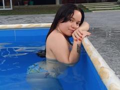 NaomyRose from xLoveCam