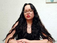 NaomyRose - female with black hair and  big tits webcam at xLoveCam